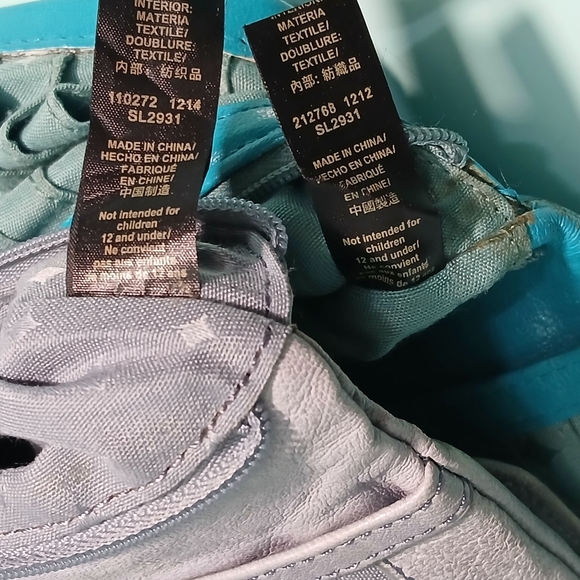 Fossil Leather Wallet - Bundle of 2 - Picture 12 of 15